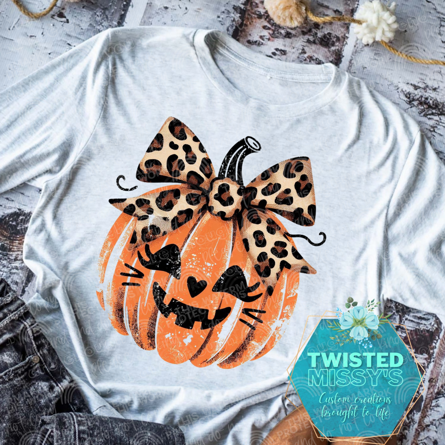 Pumpkin with bow & lashes