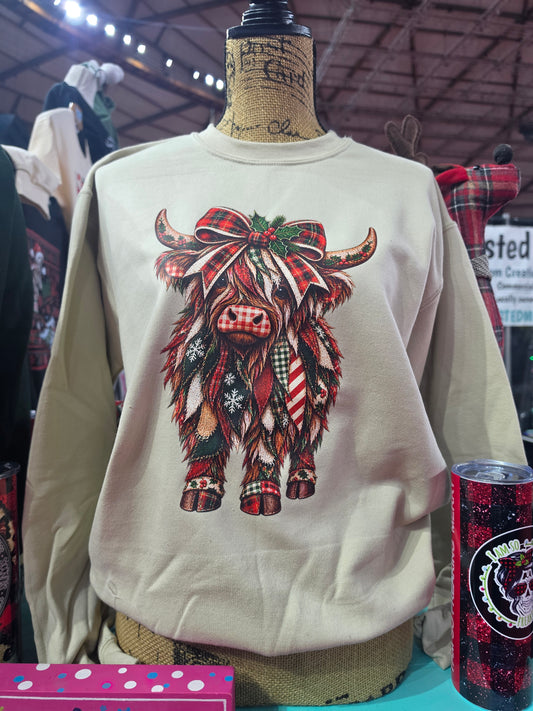 christmas Highland cow with bow